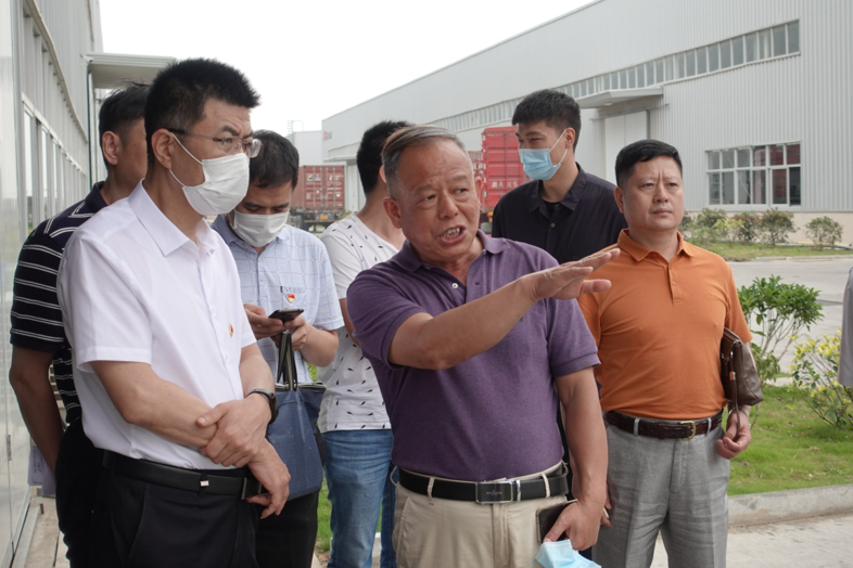 福建省工信厅副厅长陈传芳一行向导 莅临9001cc金沙以诚为本新质料科技工业园旅行调研